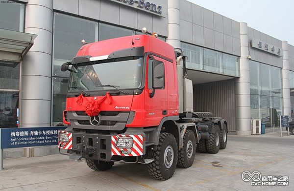 奔馳Actros 4160 SLT大件牽引車(chē)，商用車(chē)之家